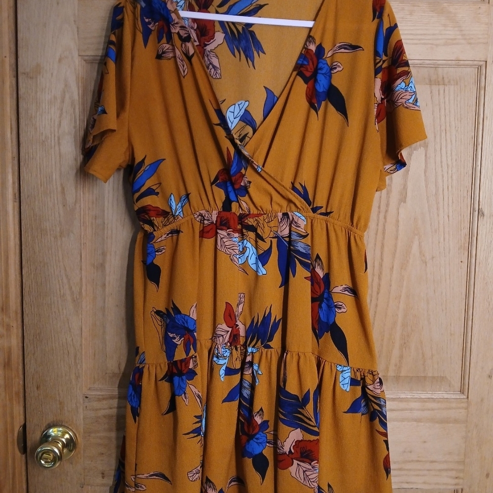 SHEIN Mustard Floral Knee Length Dress